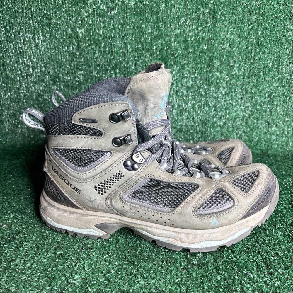 VASQUE Boots Womens Size 9.5 Wide Waterproof GORE-TEX Breeze III 3 GTX 7195